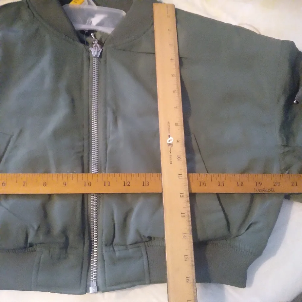 DIVIDED H M NWOT JACKET SIZE S ,M COLOR GREEN WEEKEND SPECIAL!!! - Picture 5 of 5